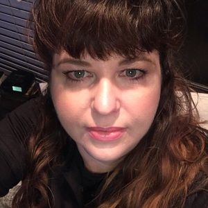 Meet your Posher, Gina